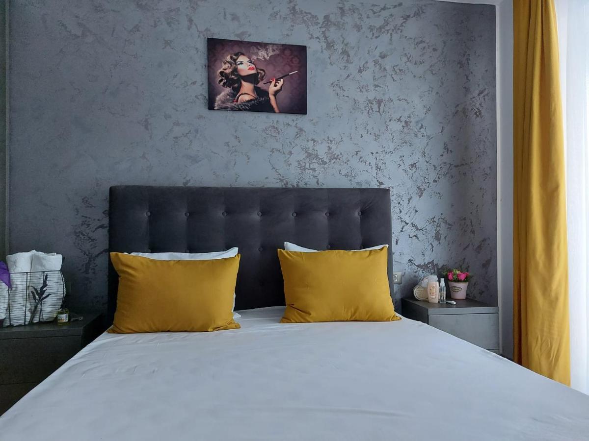 Helin Apartament By Alezzi N10 Navodari Luaran gambar